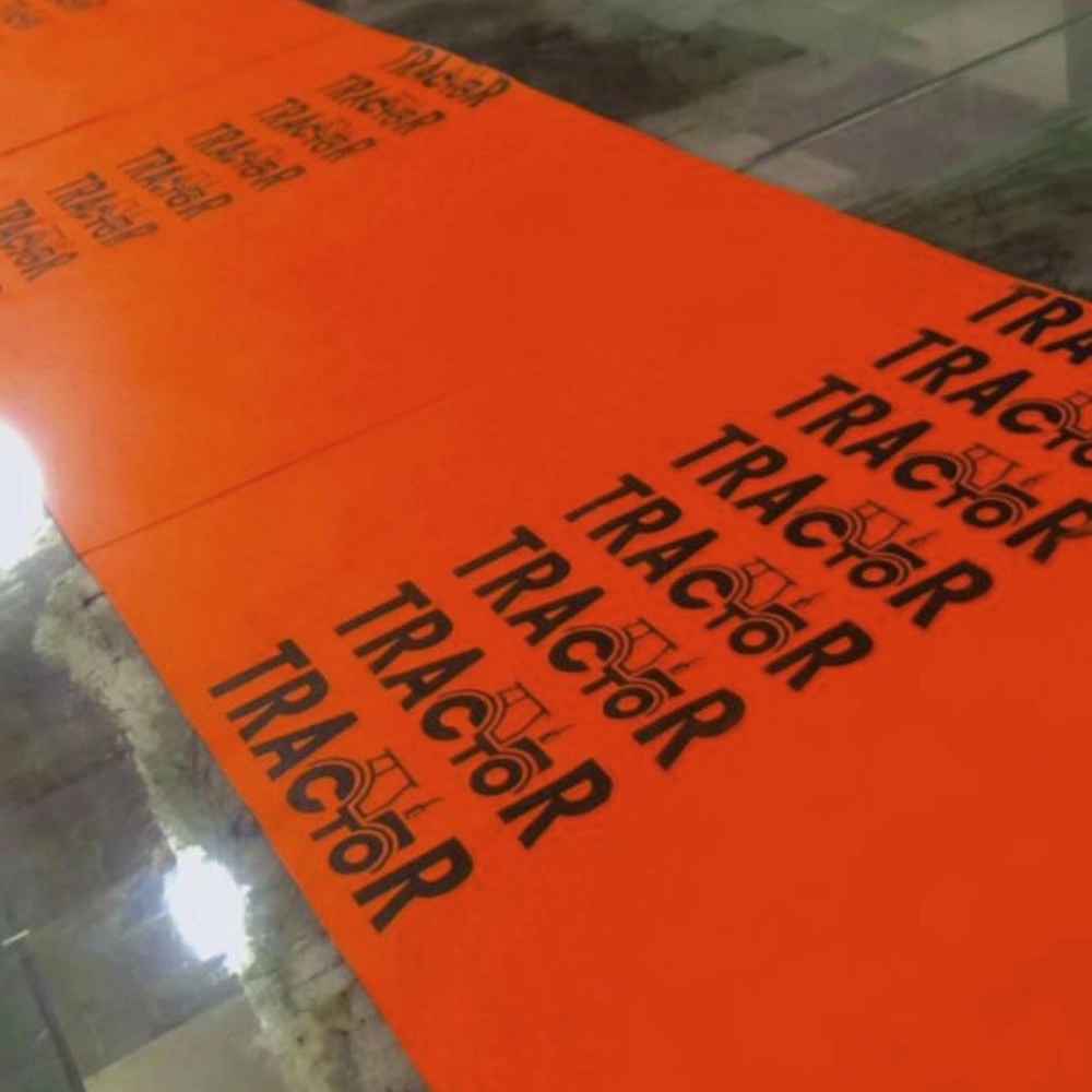 شال طرح تراکتور جنس پارچه سپان بسته  100 عددی